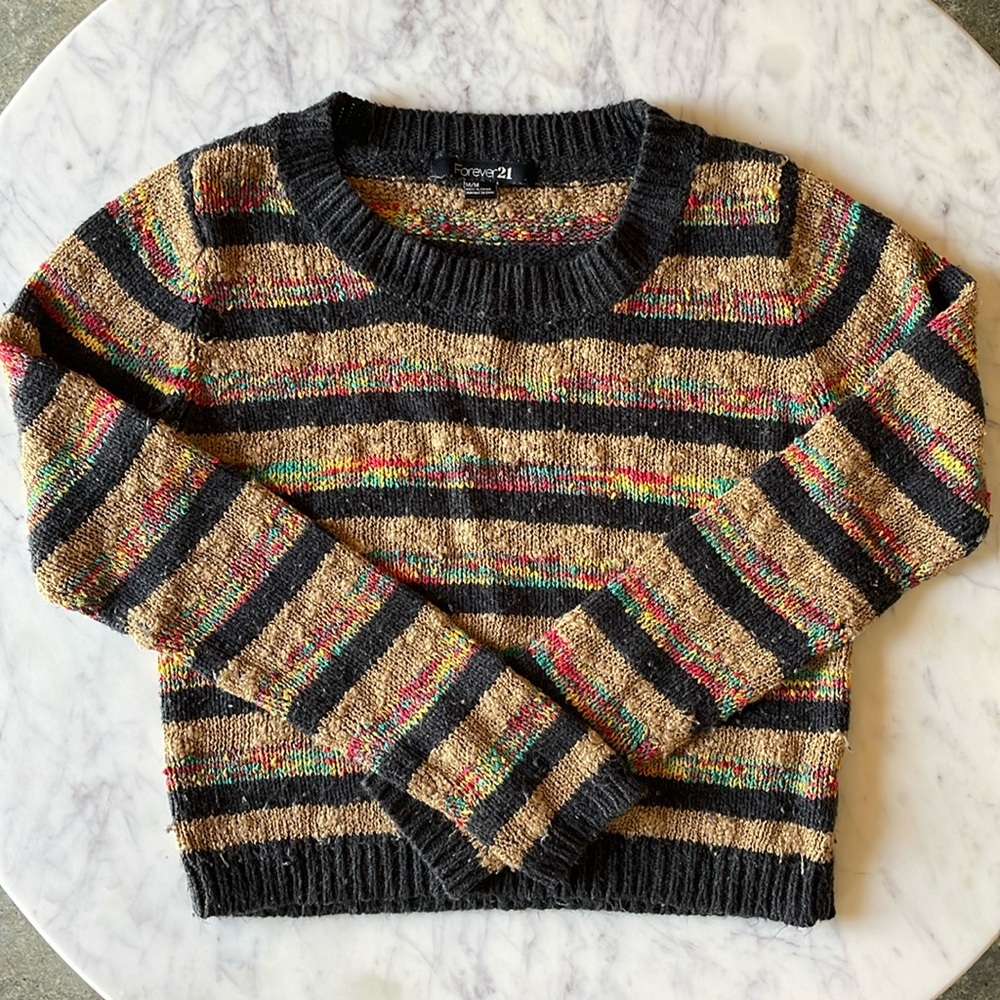 Forever 21 Sweater Size Medium
